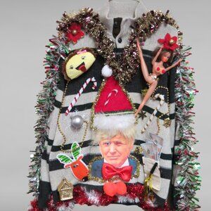 Trump Ugly Christmas Sweater Mens size Large, Funny